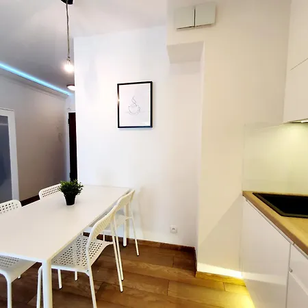 Apartament Mewa 42 & Parking Apartment